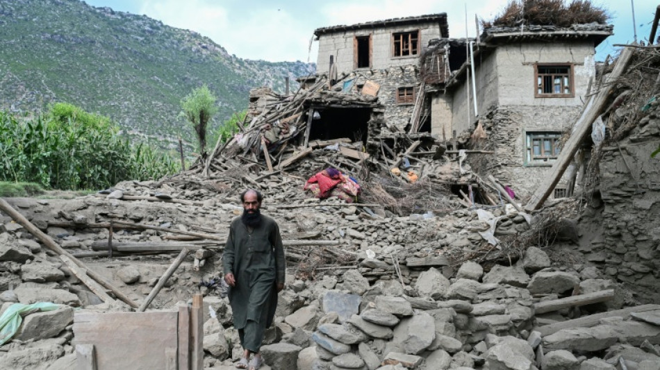 Le bilan du s&eacute;isme en Afghanistan bondit &agrave; plus de 1.400 morts