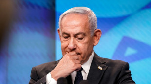 Netanyahu solicita oficialmente indulto em seu julgamento por corrupção