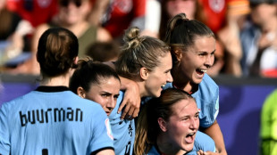 Frauen-EM: Miedema mit 100. Tor bei Niederlande-Sieg