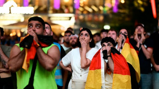 Frust &uuml;ber deutsches WM-Aus: Fan zerst&ouml;rt Fernseher vor Bar in Bremerhaven