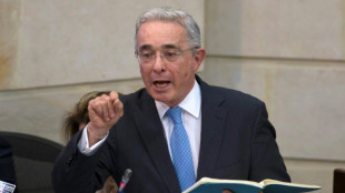 Começa julgamento penal contra ex-presidente Uribe na Colômbia