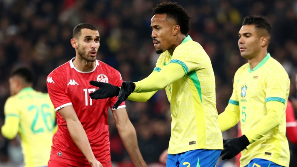 Militao sufre una lesión muscular en el aductor de su pierna derecha