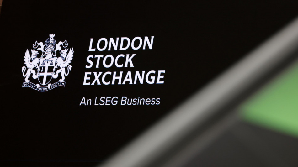 Borsa: Europa positiva in chiusura, Parigi +1,37%, Londra +0,42%