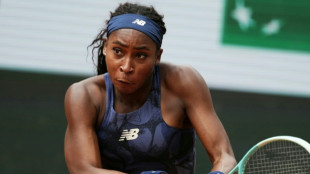 Gauff fights past Valentova to reach French Open third round