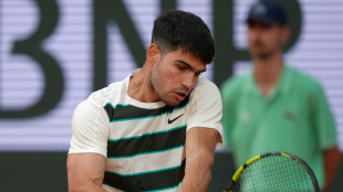 Titelverteidiger Alcaraz folgt Musetti ins Halbfinale