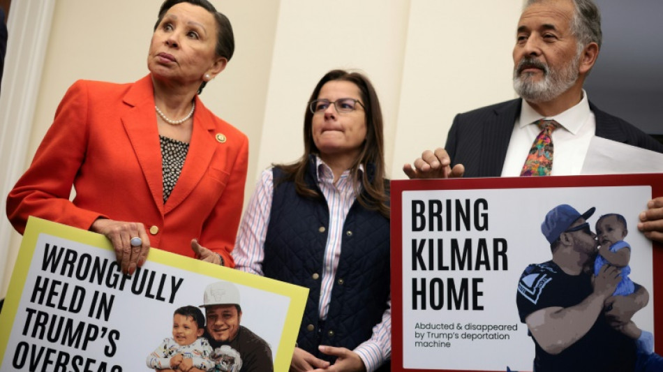 EEUU insiste en negarse a "facilitar" regreso de migrante desde El Salvador