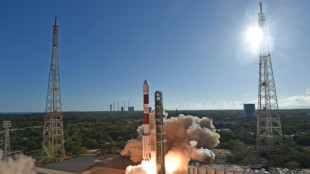 Índia planeja voo espacial tripulado para 2027