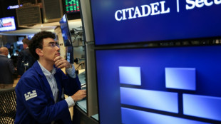 Wall Street termine en hausse, nouveaux records en cl&ocirc;ture pour le S&P 500 et le Nasdaq