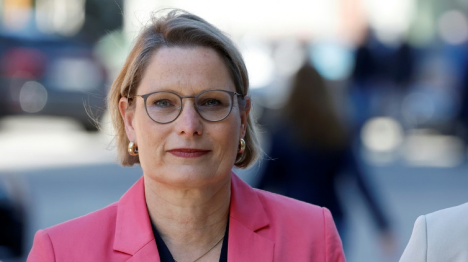 Hubig sichert Terroropfern staatlichen Beistand zu