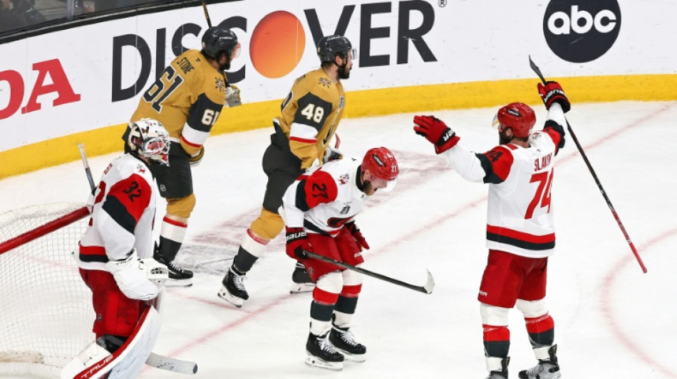 Hurricanes to hoist title banner as NHL season begins