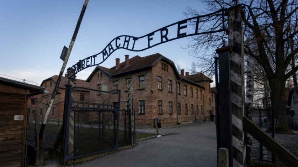 Le monde comm&eacute;more le 80e anniversaire de la lib&eacute;ration d'Auschwitz