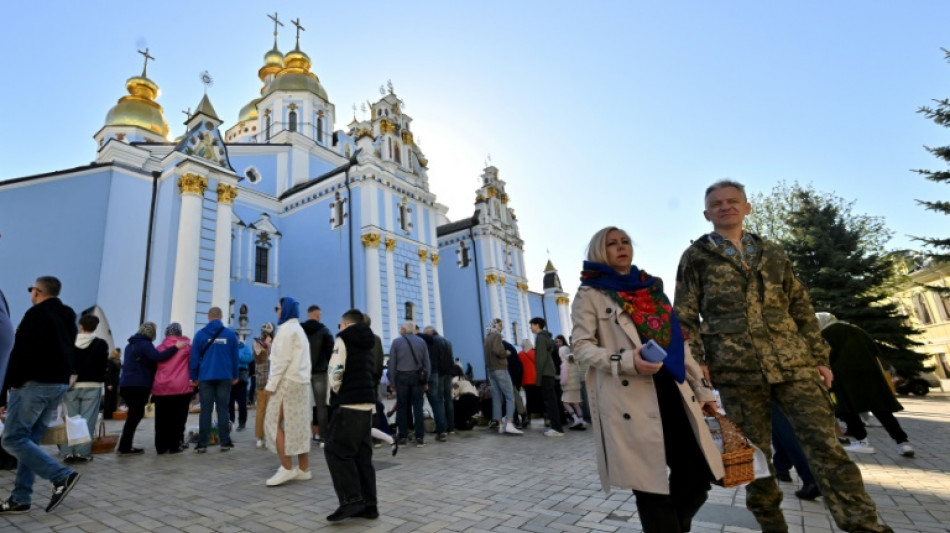 Ukraine und Russland werfen sich gegenseitig Bruch von "Oster-Waffenruhe" vor