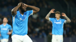 L&iacute;der Napoli trope&ccedil;a contra Udinese (1-1) e pode ser ultrapassado pela Inter