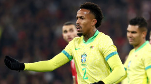 Éder Militão sofre lesão muscular na coxa direita