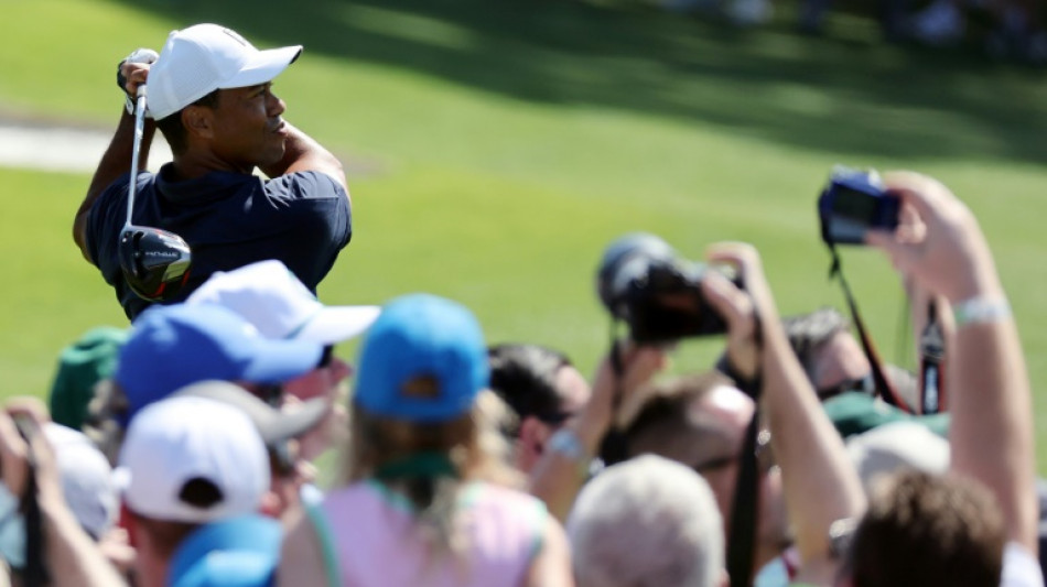 Tiger-mania builds as Woods practices well at Augusta
