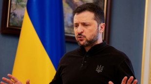 Zelensky accuse Trump de vivre "dans un espace de d&eacute;sinformation" russe