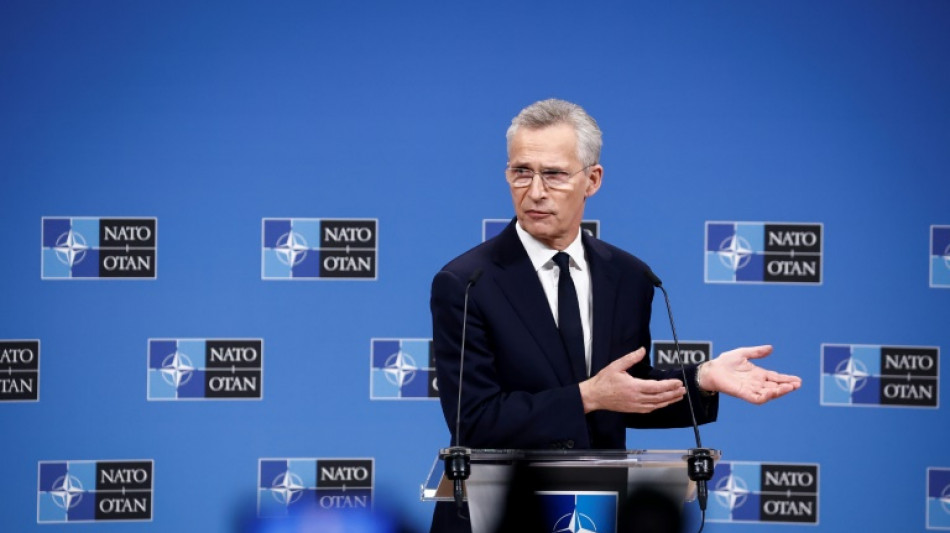 Zelenski urge a la OTAN a entregar m&aacute;s ayuda militar a Ucrania para frenar los avances rusos