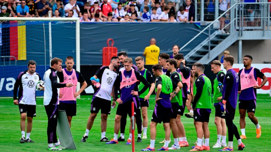 Alemanha inicia prepara&ccedil;&atilde;o para a Euro com treino aberto para 15 mil pessoas