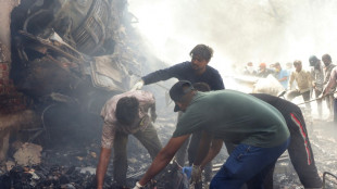 Un avión con 242 personas a bordo se estrella en India y encuentran a un superviviente