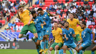 Austr&aacute;lia estreia com vit&oacute;ria na Copa da &Aacute;sia; China fica no empate