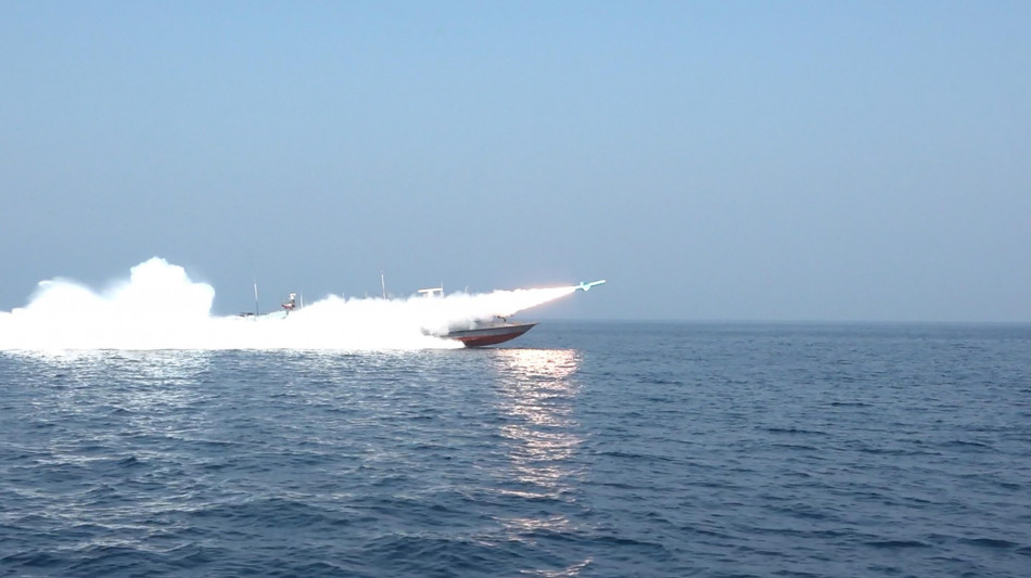 Il settore marittimo designa zona di guerra Hormuz e il Golfo