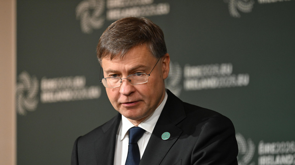 Dombrovskis, 'sugli asset russi aperti a diverse opzioni'