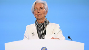 BCE mant&eacute;m suas taxas de juros inalteradas