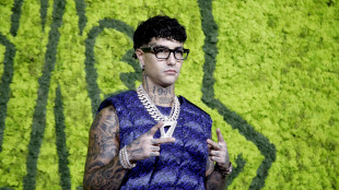 Tony Effe a un evento contro la violenza di genere, &egrave; polemica