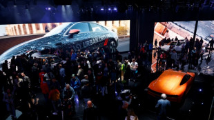 Autohersteller und IG Metall fordern gemeinsam Offensive für Elektromobilität