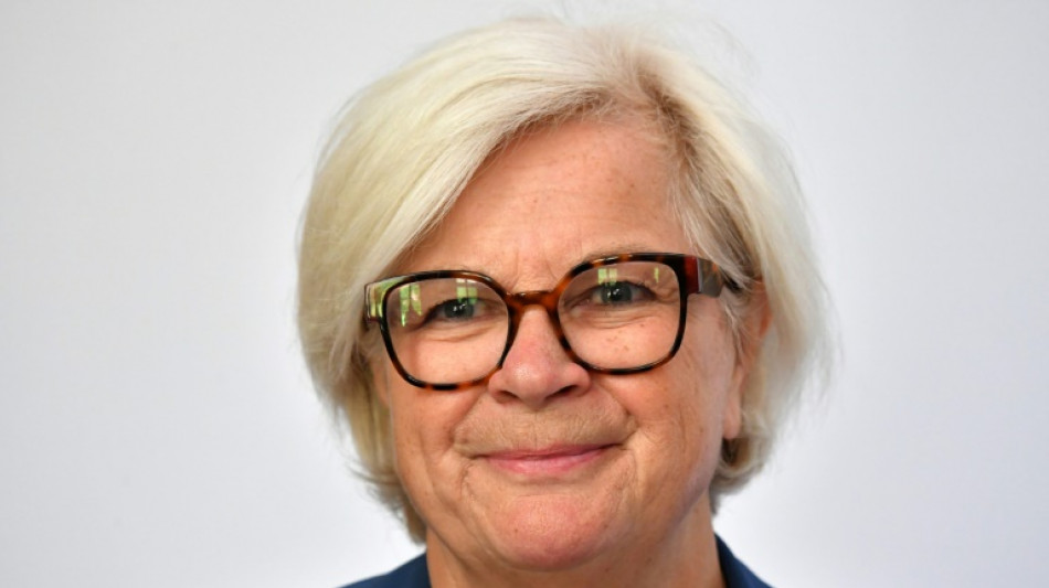 Sant&eacute;: Vautrin pr&eacute;cise les &eacute;conomies &agrave; r&eacute;aliser