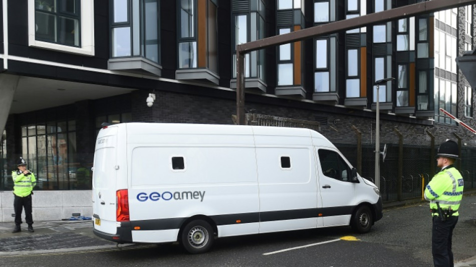 Inculpan en Reino Unido al hombre acusado de un atropello masivo en Liverpool