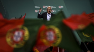 Socialistas y centroderecha de Portugal, igualados en los sondeos para las legislativas