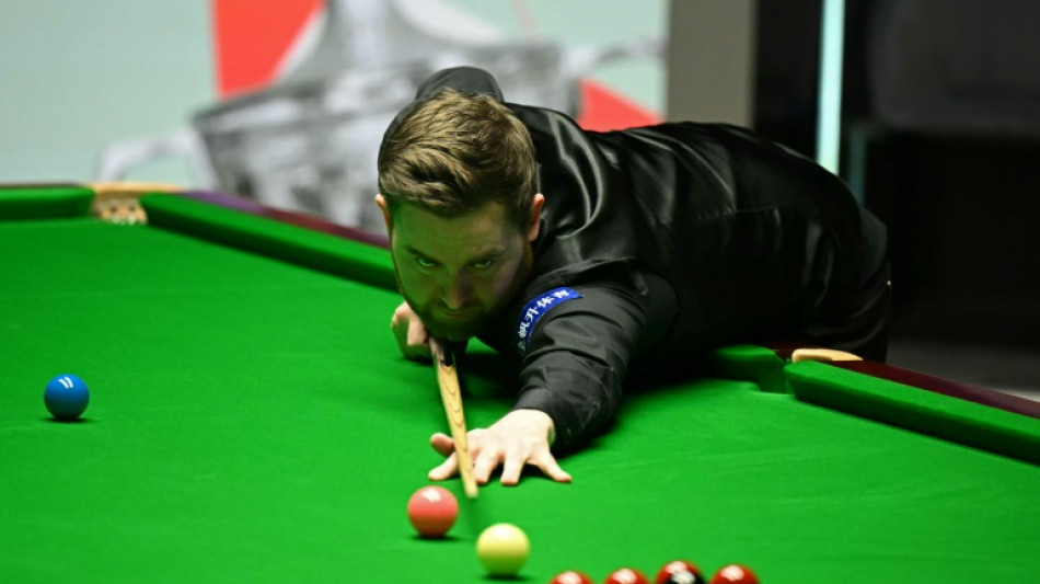 Jones frustrates Wilson's quest to win World Snooker final