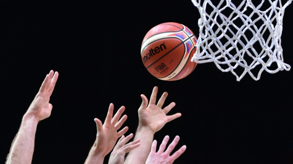 Basket: l'Etoile rouge fustige la "politisation" des joueurs à propos d'une banderole pro-Ukraine