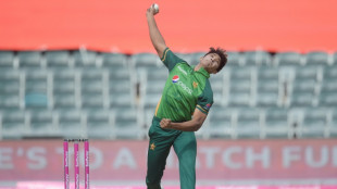 Pakistan paceman Hasnain suspended over illegal bowling action
