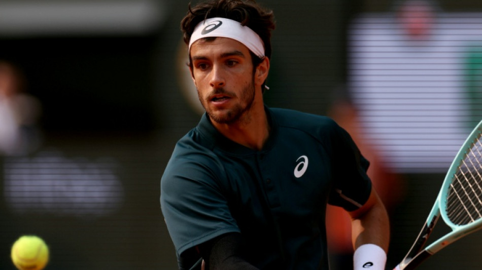 Musetti derrota Tiafoe e &eacute; o 1&ordm; semifinalista da chave masculina de Roland Garros