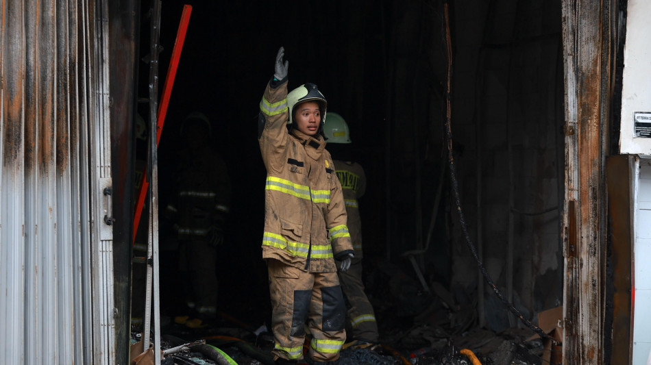 Indonesia, 16 morti nell'incendio di una casa di riposo