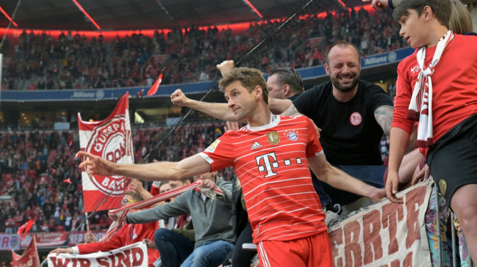 M&uuml;ller will nach Karriereende "N&auml;he zum Fu&szlig;ball behalten"