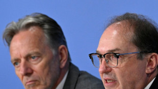 Dobrindt stellt Lagebilder zu Organisierter Kriminalit&auml;t und Drogen vor