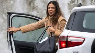 Renuncia jueza apartada del caso Maradona tras escándalo en Argentina