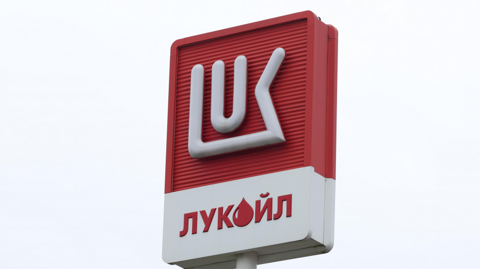 Lukoil venderà le sue attività all'estero dopo sanzioni