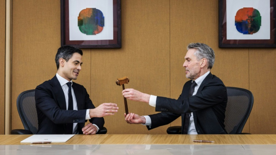 Jetten sworn in as youngest-ever Dutch PM