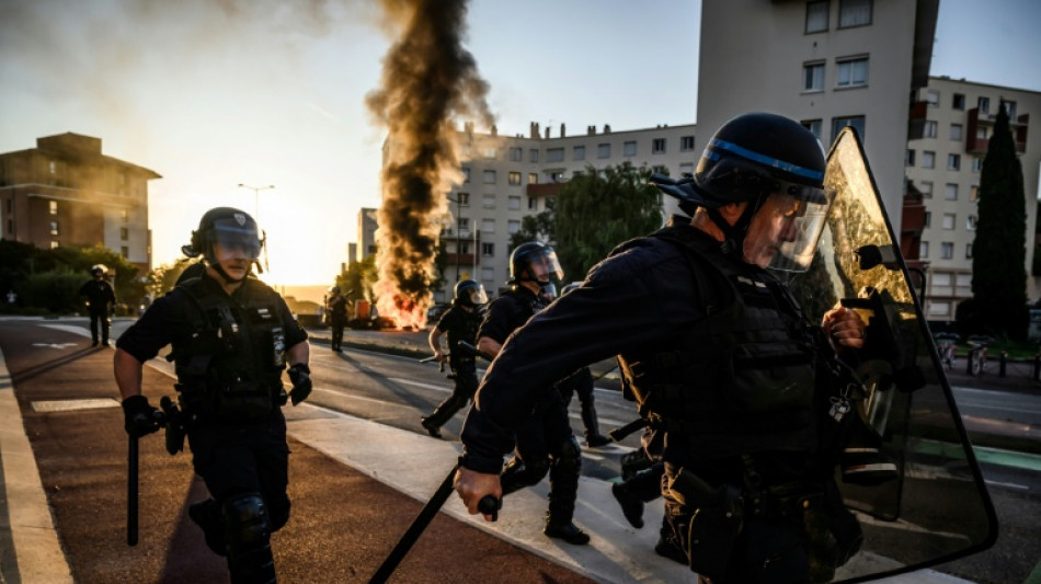 Rund 200 Festnahmen bei landesweiten Protestaktionen in Frankreich