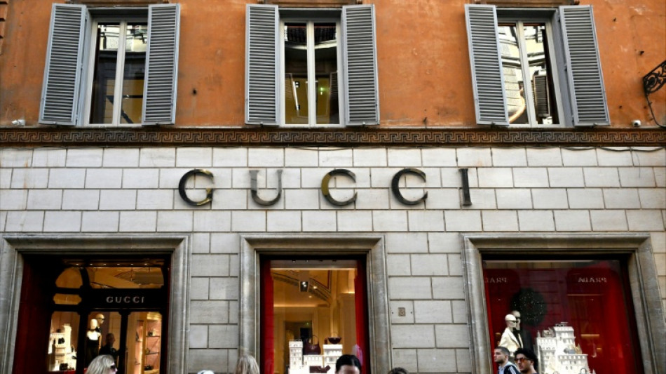 Multas millonarias de la UE a Gucci, Chloé y Loewe por violar normas de competencia