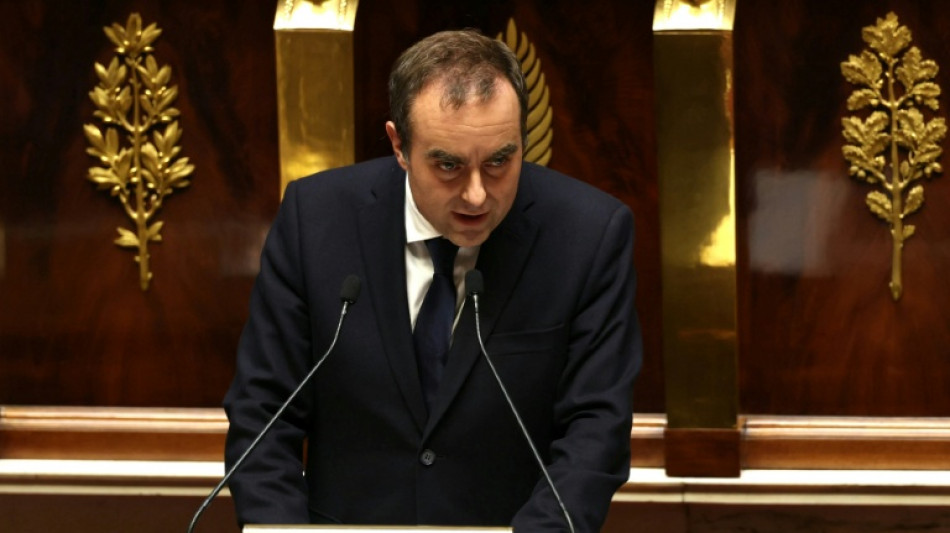 El primer ministro de Francia propone suspender la reforma de las pensiones para superar la crisis pol&iacute;tica