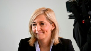 Warken schlie&szlig;t Streichung der Erstattung von Zahnarztleistungen aus