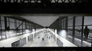 "M&eacute;ga-prison" au Salvador: des conditions de d&eacute;tention particuli&egrave;rement s&eacute;v&egrave;res