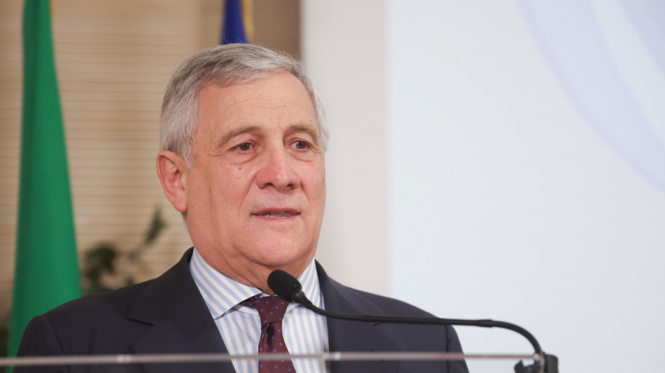 Tajani, 'colloquio con Rubio su zone internazionali calde'