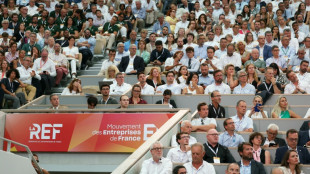 Premier grand d&eacute;bat des candidats &agrave; la pr&eacute;sidentielle, sur le terrain patronal