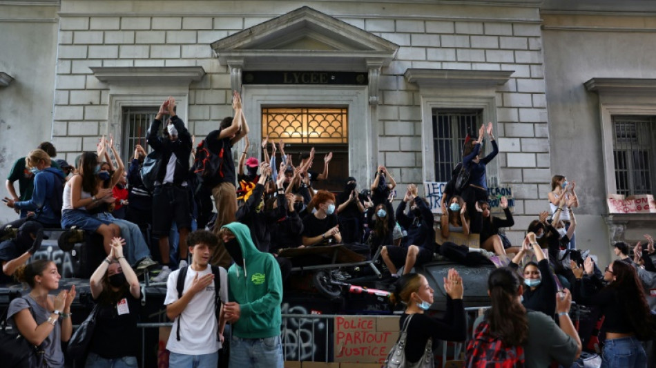 Streiks und Proteste gegen Sparpl&auml;ne der franz&ouml;sischen Regierung beginnen
